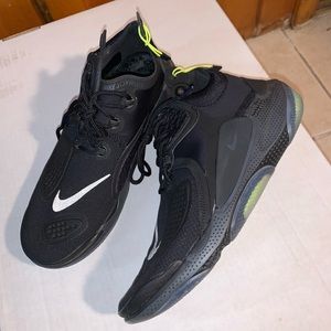 Nike joyride cc setter size 9us